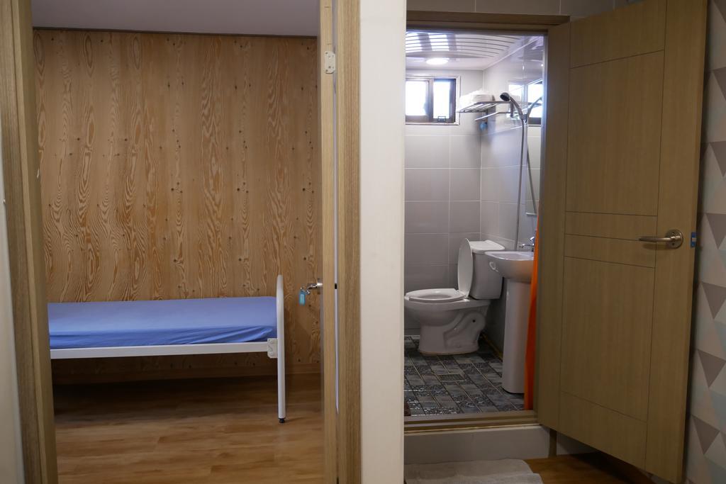 Backpackers Inside Hostel Seoul Luaran gambar
